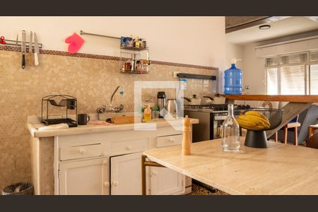 Apartamento à venda com 135m², 2 quartos e sem vaga Apartamento à venda com 135m², 2 quartos e sem vagaCozinha