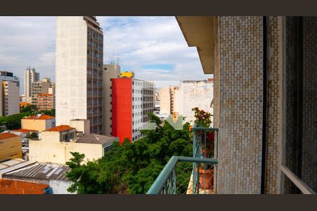 Apartamento à venda com 135m², 2 quartos e sem vaga Apartamento à venda com 135m², 2 quartos e sem vagaVaranda