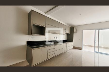 Cozinha de casa de condomínio para alugar com 3 quartos, 245m² em Parque Taquaral, Campinas