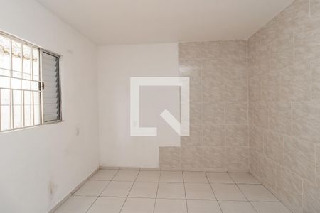 Quarto/Sala de casa para alugar com 1 quarto, 28m² em Cangaíba, São Paulo