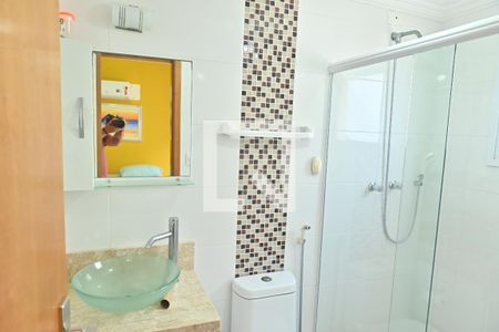 Banheiro Suite 1 de apartamento para alugar com 3 quartos, 146m² em Caiçara, Praia Grande