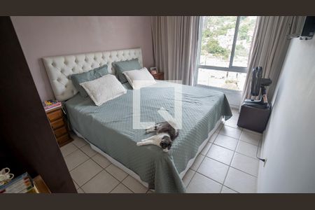 Apartamento à venda com 167m², 3 quartos e 2 vagas Apartamento à venda com 167m², 3 quartos e 2 vagasQuarto 3