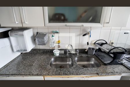 Apartamento à venda com 167m², 3 quartos e 2 vagas Apartamento à venda com 167m², 3 quartos e 2 vagasCozinha