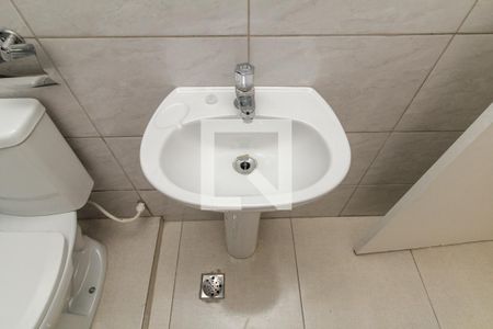 Apartamento para alugar com 60m², 2 quartos e sem vaga Apartamento para alugar com 60m², 2 quartos e sem vagaBanheiro