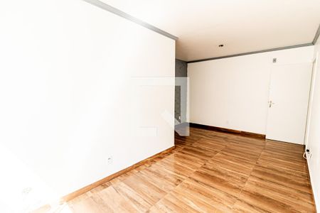 Sala de apartamento para alugar com 2 quartos, 55m² em Vila Lutécia, Santo André