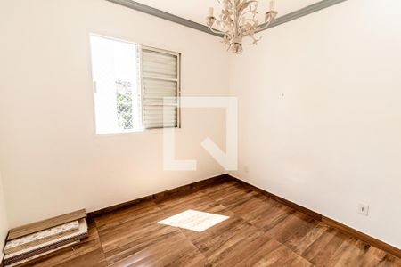 Quarto 2 de apartamento para alugar com 2 quartos, 55m² em Vila Lutécia, Santo André