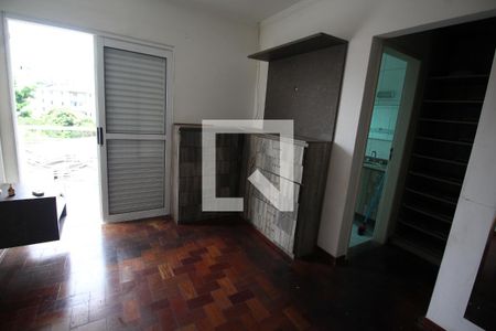 Casa à venda com 300m², 4 quartos e 4 vagasSuíte 1