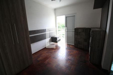 Casa à venda com 300m², 4 quartos e 4 vagasSuíte 1