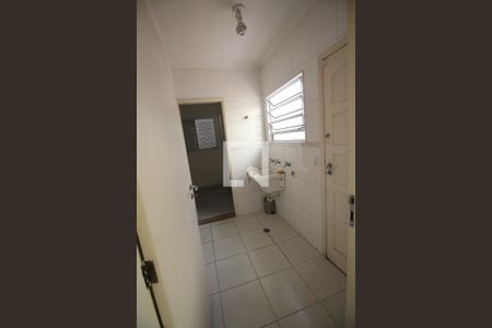 Casa à venda com 300m², 4 quartos e 4 vagasÁrea de Serviço
