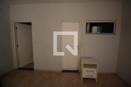 Casa à venda com 300m², 4 quartos e 4 vagasGaragem