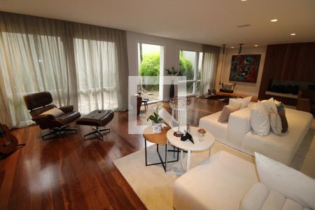 Sala de casa para alugar com 5 quartos, 600m² em Cidade Jardim, São Paulo