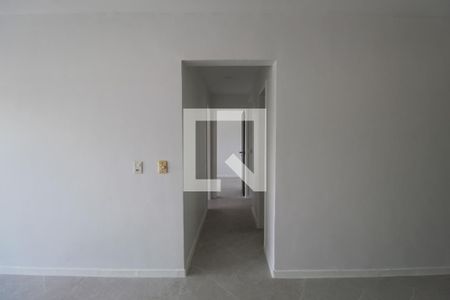 Sala - Corredor de apartamento para alugar com 2 quartos, 76m² em Anil, Rio de Janeiro