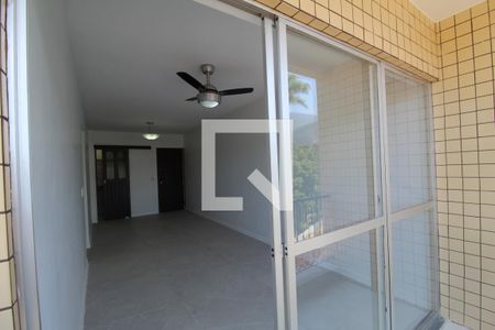 Varanda de apartamento para alugar com 2 quartos, 76m² em Anil, Rio de Janeiro