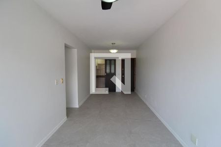 Sala de apartamento para alugar com 2 quartos, 76m² em Anil, Rio de Janeiro