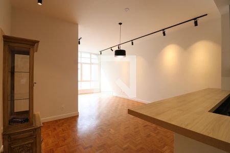 Sala de apartamento à venda com 2 quartos, 90m² em Barra Funda, São Paulo