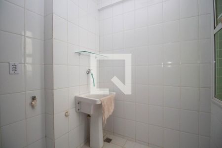 Apartamento à venda com 48m², 2 quartos e 1 vaga Apartamento à venda com 48m², 2 quartos e 1 vagaCozinha e Área de Serviço
