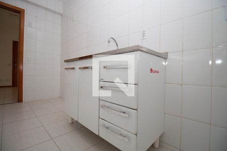Apartamento à venda com 48m², 2 quartos e 1 vaga Apartamento à venda com 48m², 2 quartos e 1 vagaCozinha e Área de Serviço