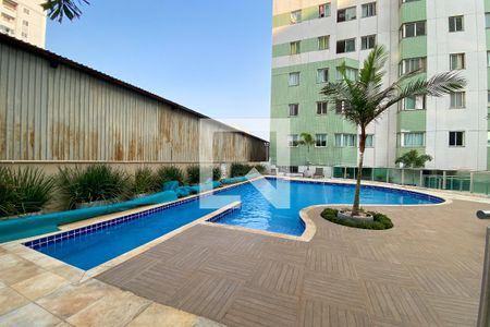 Apartamento à venda com 48m², 2 quartos e 1 vaga Apartamento à venda com 48m², 2 quartos e 1 vagaÁrea comum - Piscina