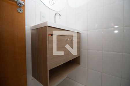 Apartamento à venda com 48m², 2 quartos e 1 vaga Apartamento à venda com 48m², 2 quartos e 1 vagaBanheiro da Suíte