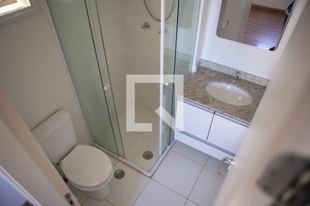 Apartamento à venda com 68m², 3 quartos e 1 vaga Apartamento à venda com 68m², 3 quartos e 1 vagaBanheiro