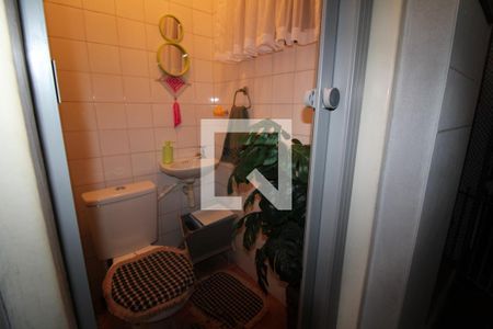 Casa à venda com 200m², 3 quartos e 4 vagasLavabo 2