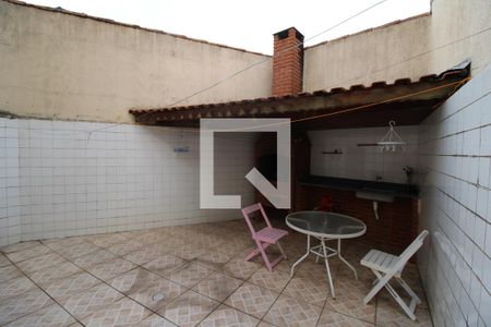 Casa à venda com 200m², 3 quartos e 4 vagasÁrea Comum