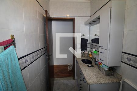 Casa à venda com 200m², 3 quartos e 4 vagasBanheiro 1
