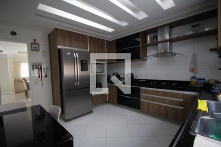 Casa à venda com 350m², 4 quartos e 2 vagasCozinha