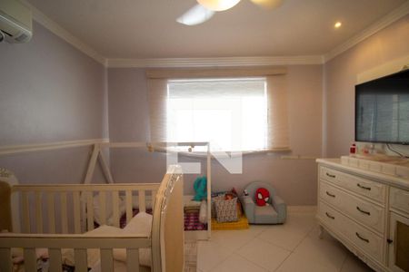 Casa à venda com 350m², 4 quartos e 2 vagasSuíte 2