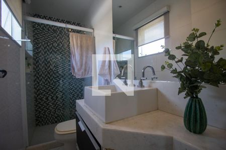 Casa à venda com 350m², 4 quartos e 2 vagasBanheiro da Suíte 1