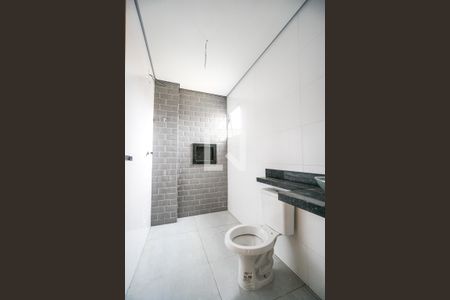 Apartamento para alugar com 39m², 2 quartos e sem vagaBanheiro da suite