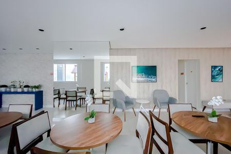 Apartamento para alugar com 45m², 2 quartos e sem vagaÁrea comum - Salão de festas