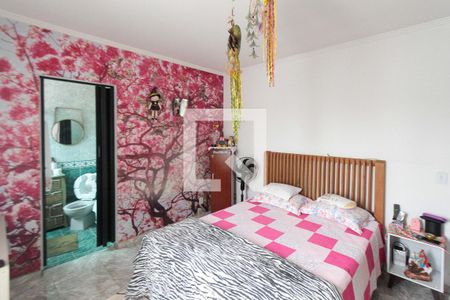 Suite de casa à venda com 5 quartos, 400m² em Chácara Mafalda, São Paulo