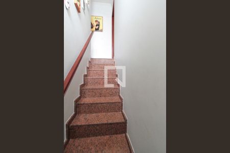 escada de casa à venda com 5 quartos, 400m² em Chácara Mafalda, São Paulo