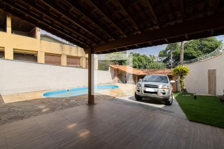 Casa para alugar com 360m², 3 quartos e 5 vagas Casa para alugar com 360m², 3 quartos e 5 vagasGaragem