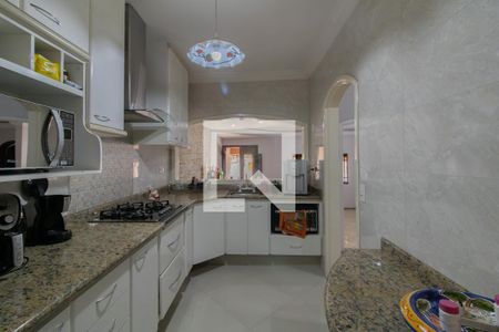 Casa para alugar com 360m², 3 quartos e 5 vagas Casa para alugar com 360m², 3 quartos e 5 vagasCozinha