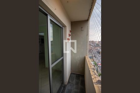 Sala / Varanda de apartamento à venda com 2 quartos, 53m² em Vila Carmosina, São Paulo