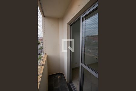 Sala / Varanda de apartamento à venda com 2 quartos, 53m² em Vila Carmosina, São Paulo