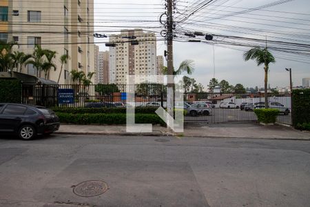 Apartamento à venda com 53m², 2 quartos e 1 vaga Apartamento à venda com 53m², 2 quartos e 1 vagaFachada