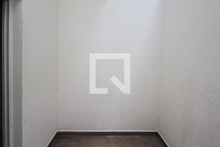 Studio à venda com 41m², 1 quarto e sem vagaQuintal