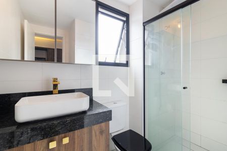 Banheiro de kitnet/studio para alugar com 1 quarto, 24m² em Vila Olímpia, São Paulo