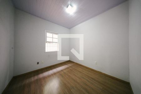 Quarto 2 de casa para alugar com 3 quartos, 200m² em Vila Talarico, São Paulo