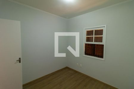 Quarto 2 de casa para alugar com 3 quartos, 200m² em Vila Talarico, São Paulo