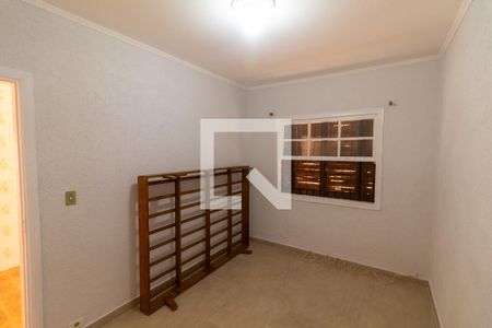 Casa para alugar com 200m², 3 quartos e 3 vagas Casa para alugar com 200m², 3 quartos e 3 vagasQuarto 3