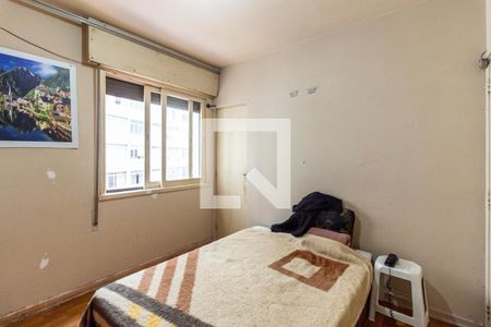 Suíte - Quarto 1 de apartamento para alugar com 3 quartos, 86m² em República, São Paulo
