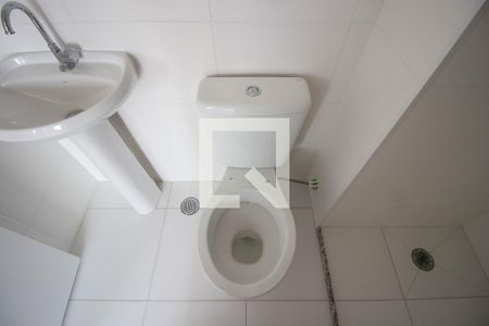 Apartamento à venda com 32m², 2 quartos e sem vaga Apartamento à venda com 32m², 2 quartos e sem vagaBanheiro