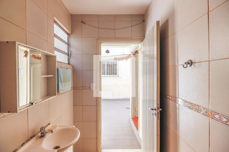 Casa à venda com 180m², 4 quartos e 1 vagaBanheiro Externo