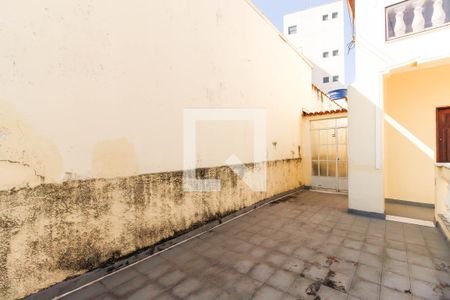 Casa à venda com 180m², 4 quartos e 1 vagaQuintal