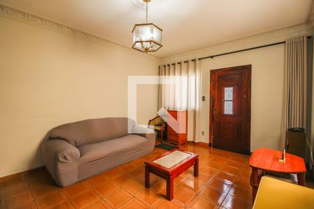 Sala de casa à venda com 4 quartos, 180m² em Cidade Mãe do Céu, São Paulo