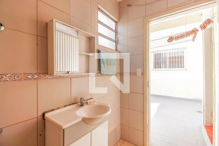 Casa à venda com 180m², 4 quartos e 1 vagaBanheiro Externo